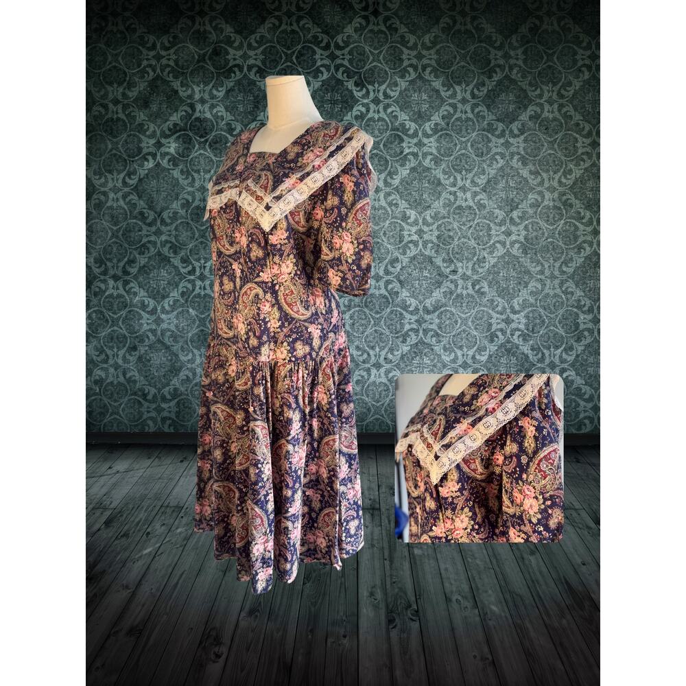 Volup Vintage 80s Lady Dorby Purple Paisley Lace Collar Drop Waist Dress 20W - Picture 2 of 7